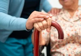 ATENCION INTEGRAL AL ADULTO MAYOR